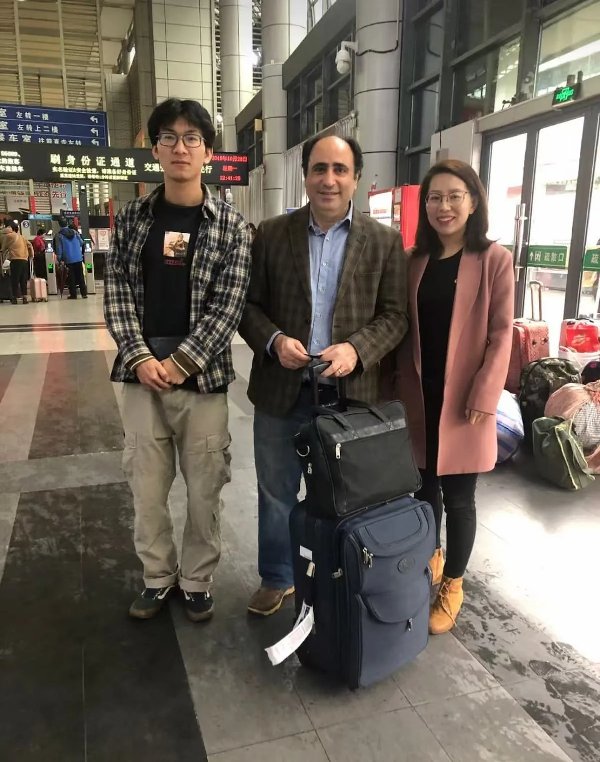 Abel Sourcing — meeting with overseas client in China