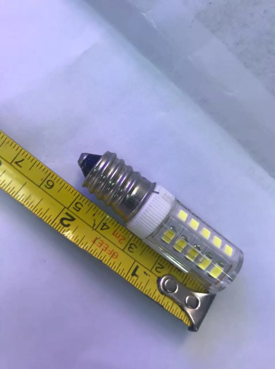 Quality inspection — precise bulb measurement